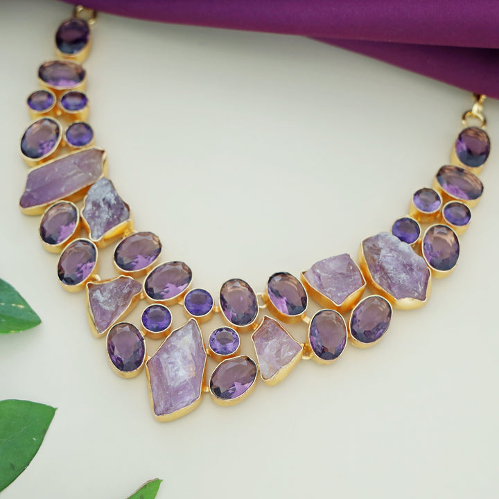 Nellie Neckpiece