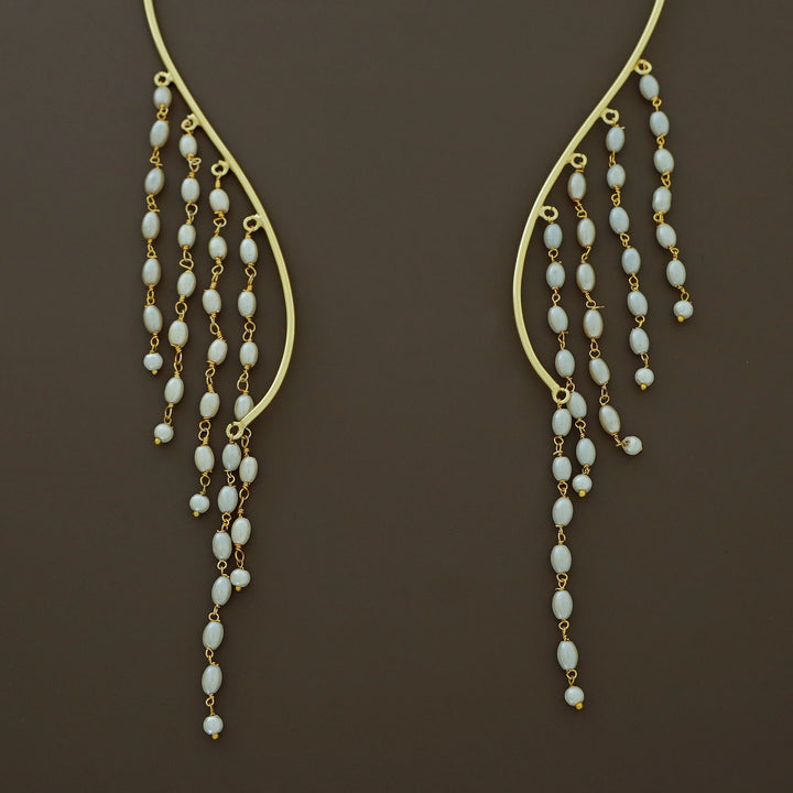 Ahaana Golden Chain Pearl Neck Cuff