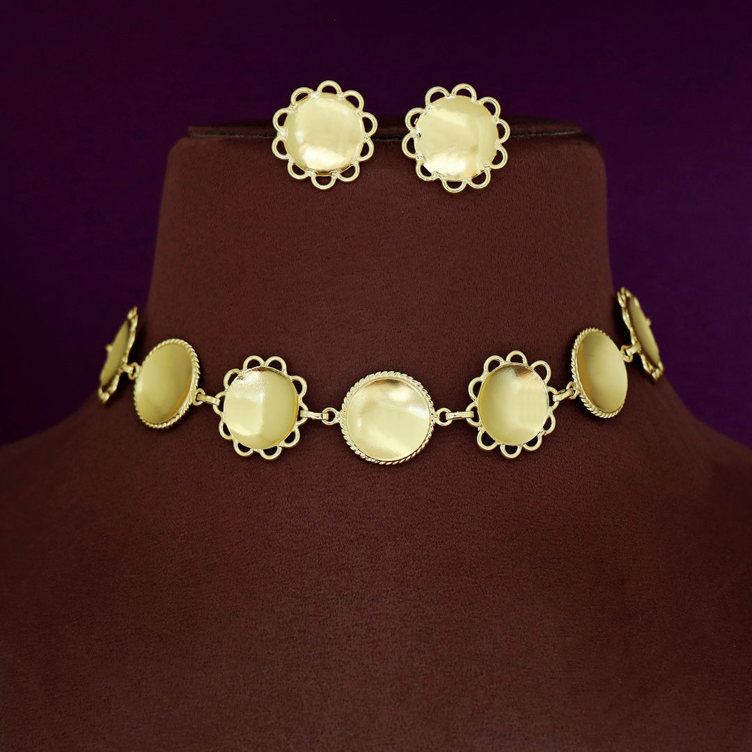 Sanvika Golden Circle Floral Choker With Earring