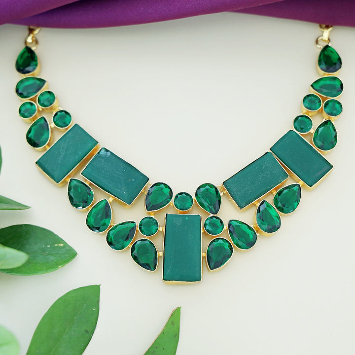 Dayita Neckpiece