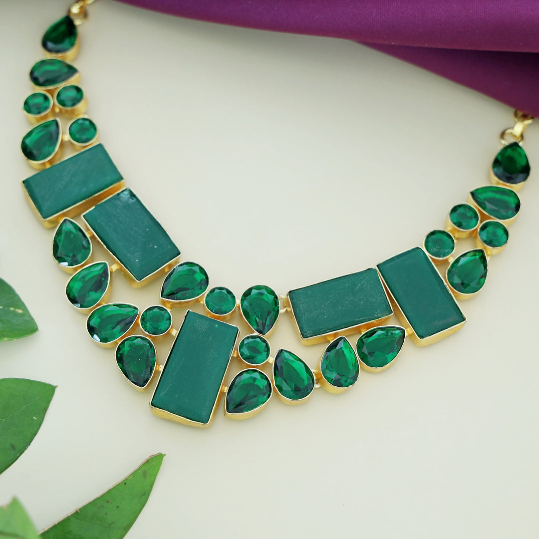 Dayita Neckpiece