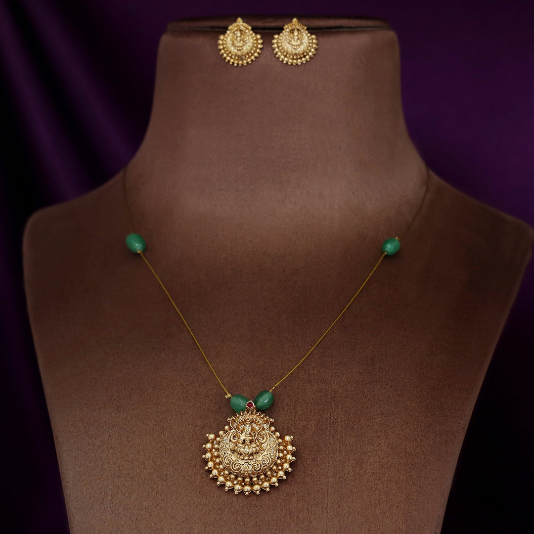 Padmalaya Lakshmi Pendant String Neckpiece With Stud