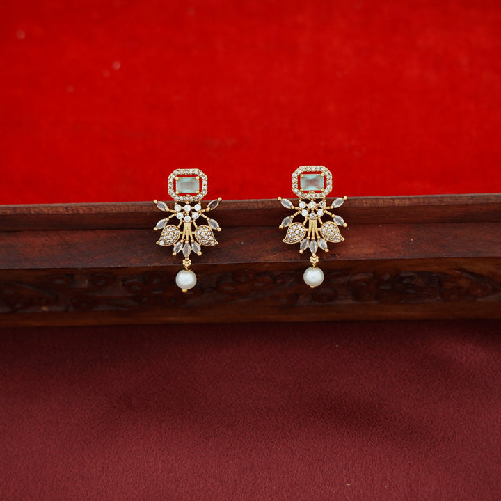 Rithanya AD Stone Pearl Short Neckpiece With Earring