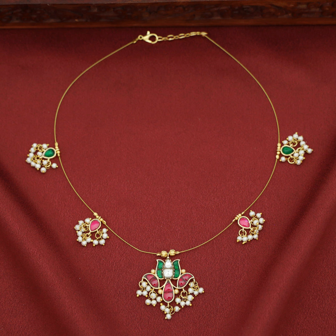 Sriansha Jadau Kundan String Neckpiece