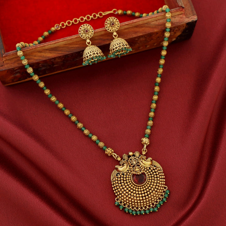 Bhanu Priya Beaded Mayura Pendant Neckpiece With Earring