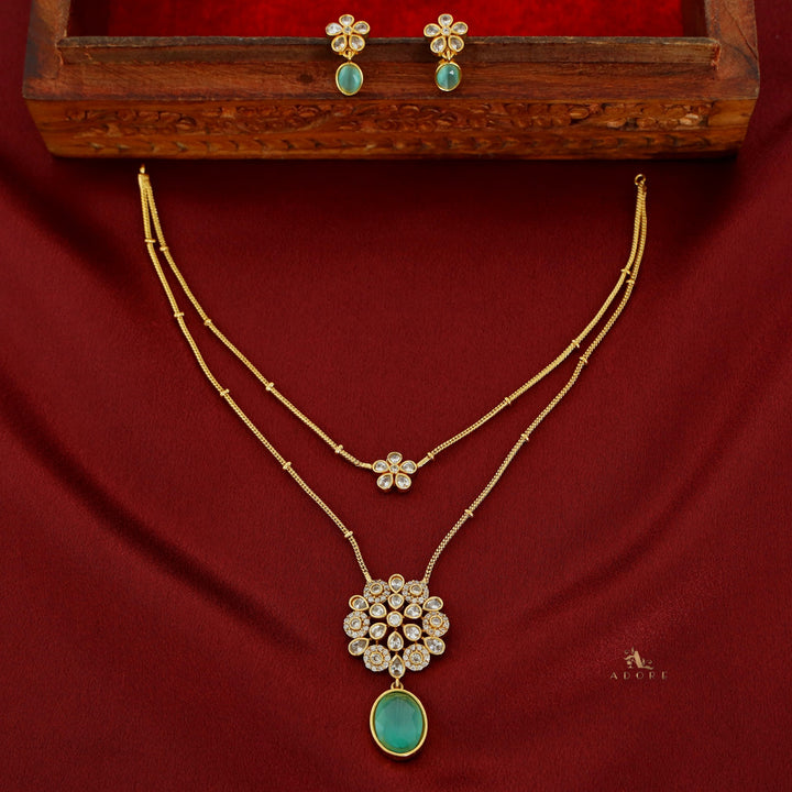 Hiya 2 Layer Blossom Flower Neckpiece With Earring