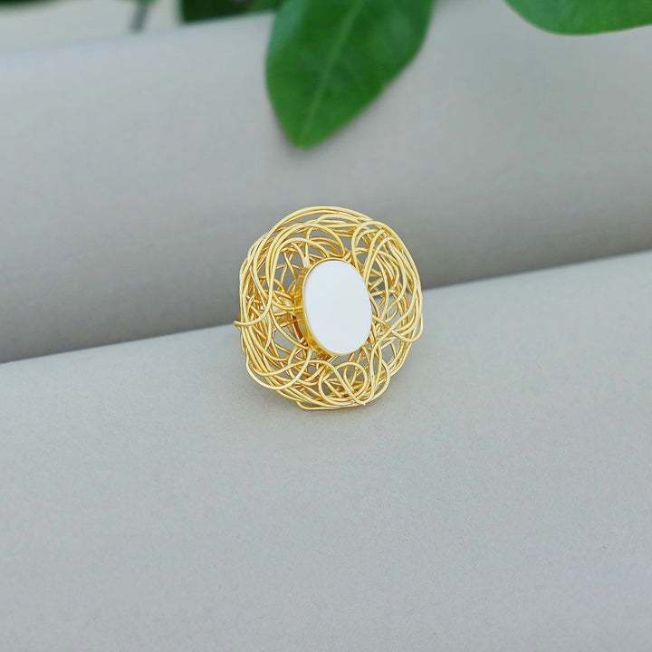 Golden Wired Glossy Stone Ring