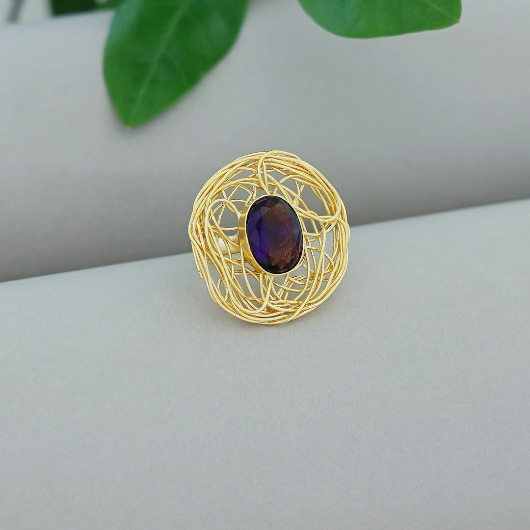 Golden Wired Glossy Stone Ring