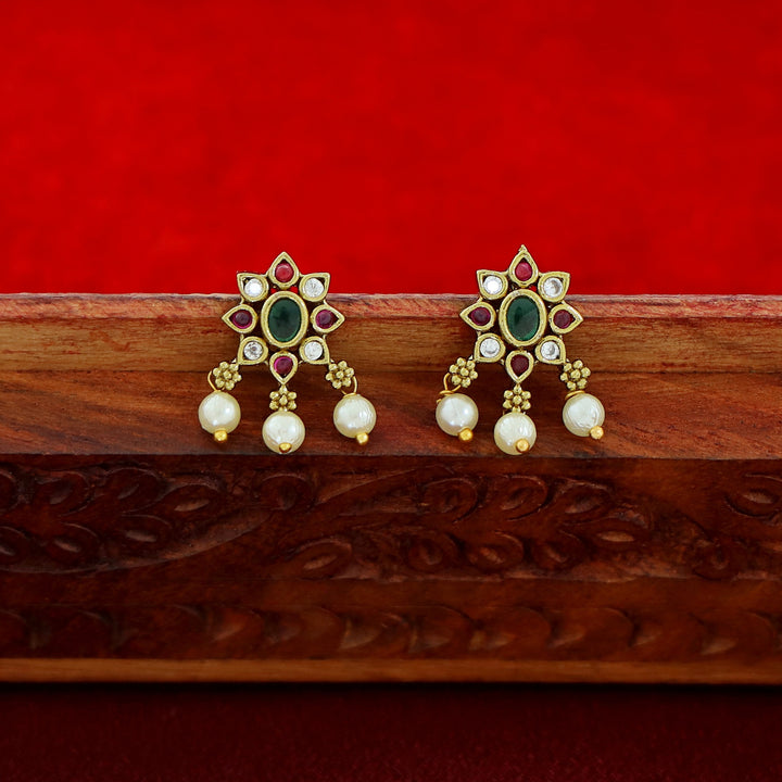 Hridaya Stiff Wing Pearl Floral Short Neckpiece With Earring