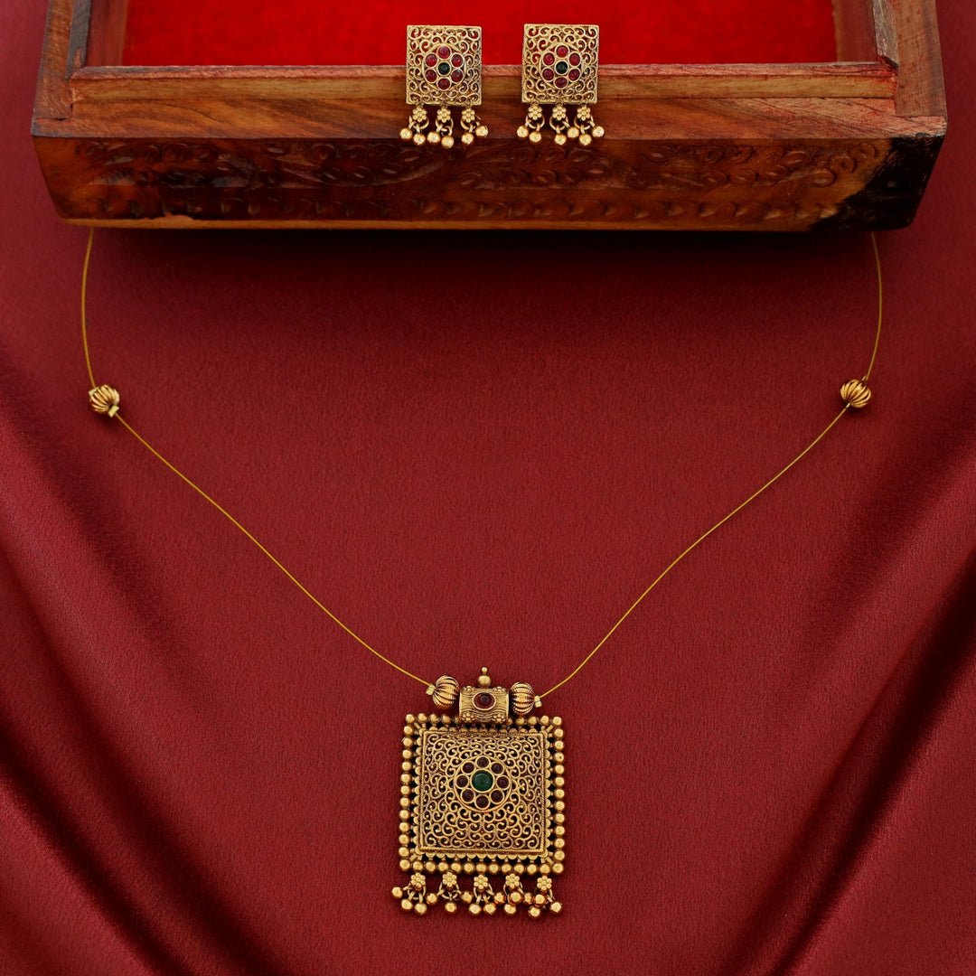 Golden Ball Square Pendant String Neckpiece With Earring