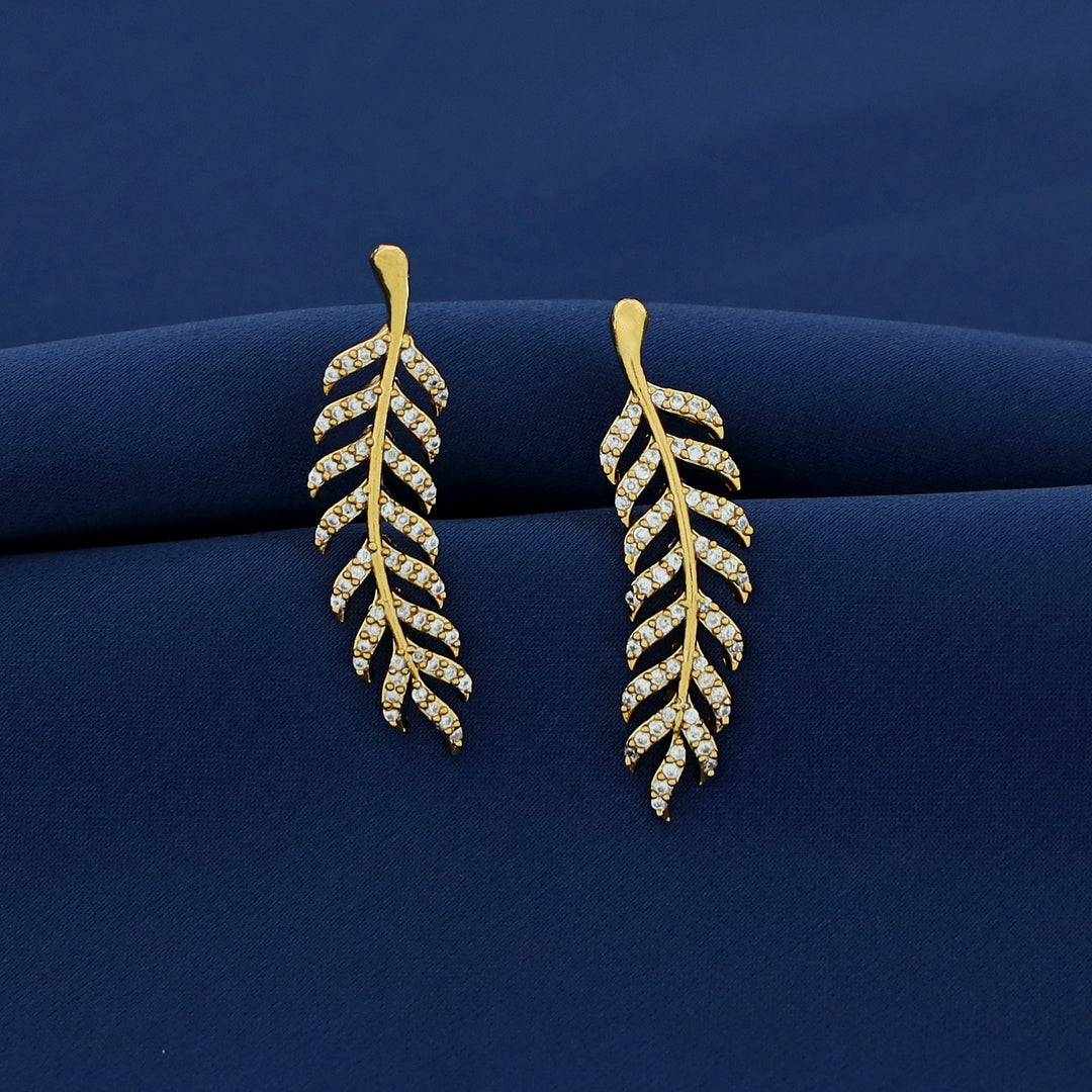 Joshika Leafy Star Ear-Cuff