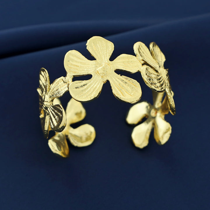 Farzana Handmade Golden 5 Flower Hand Cuff