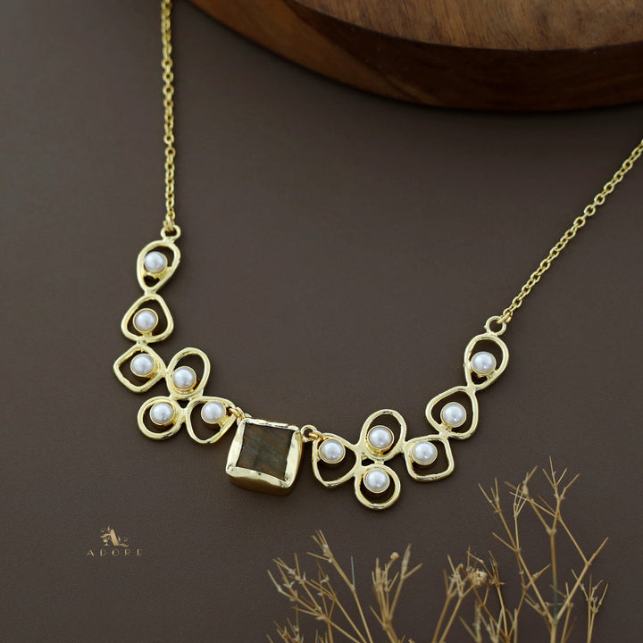 Sabera Raw Stone Pearl Neckpiece