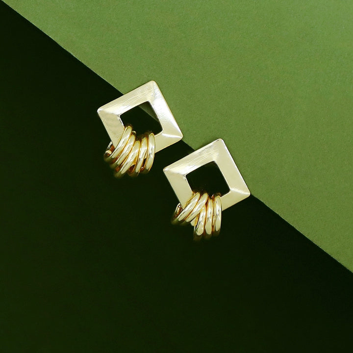 Shiloh Golden Rhombus Mini Circle Earring