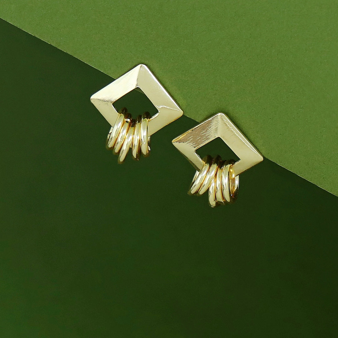 Shiloh Golden Rhombus Mini Circle Earring