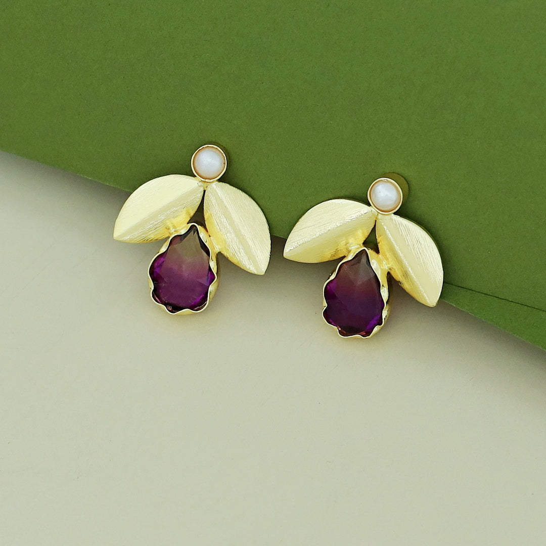 Ajala 2 Fold Leaf Glossy With Pearl Earring