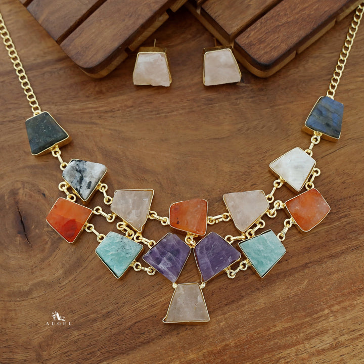 Ziya Raw Stone Neckpiece With Stud