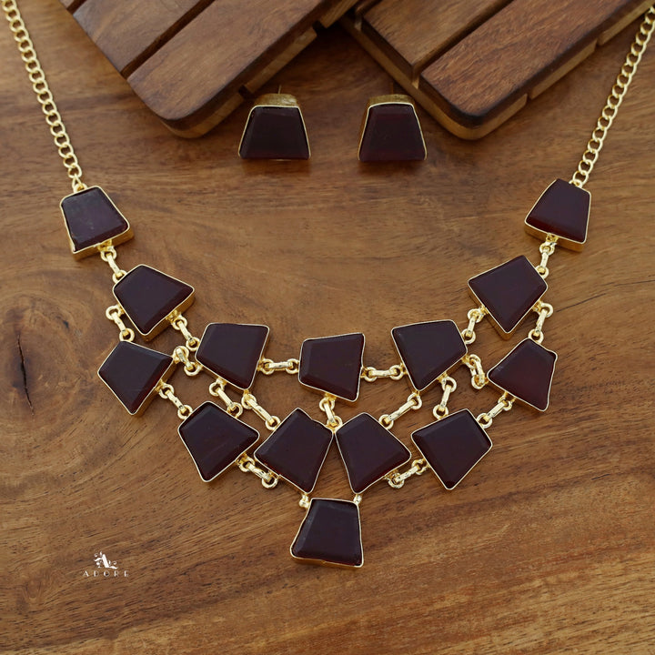 Ziya Raw Stone Neckpiece With Stud