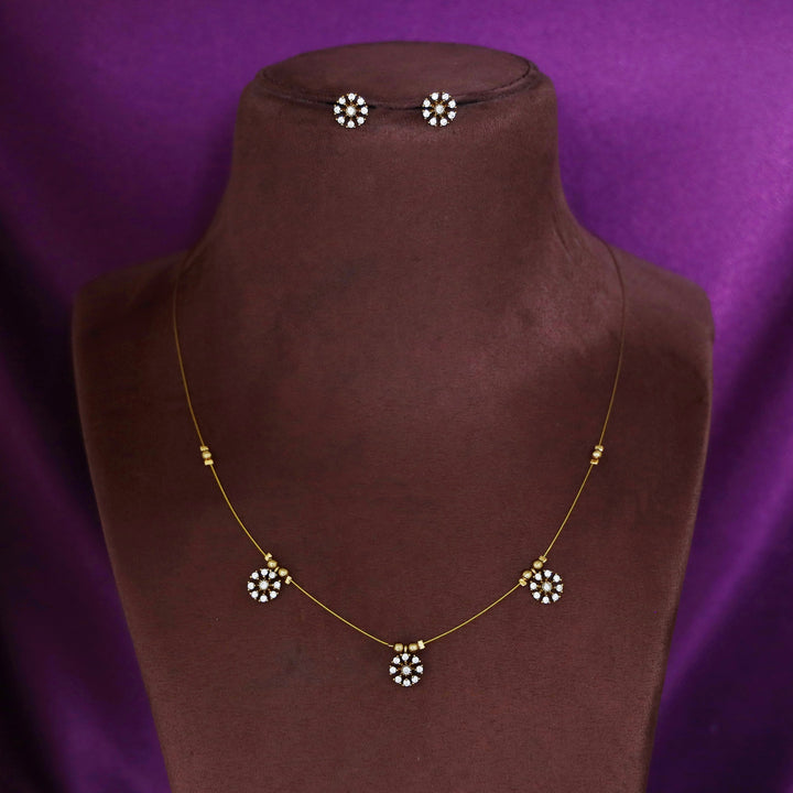 Sravana Tri Flower Golden Ball String Neckpiece With Stud