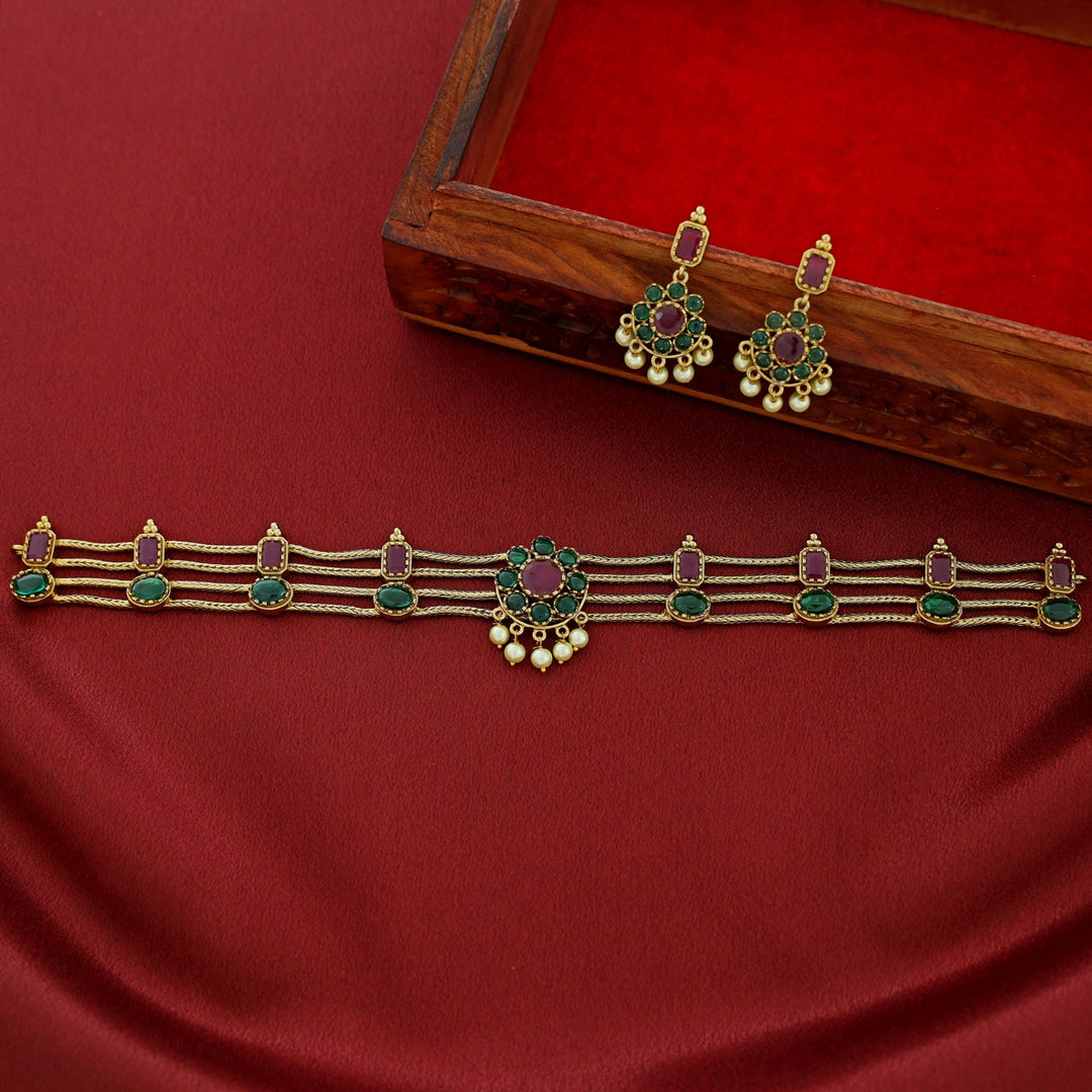 Samudra 4 Layer Floral Pearl Choker With Earring