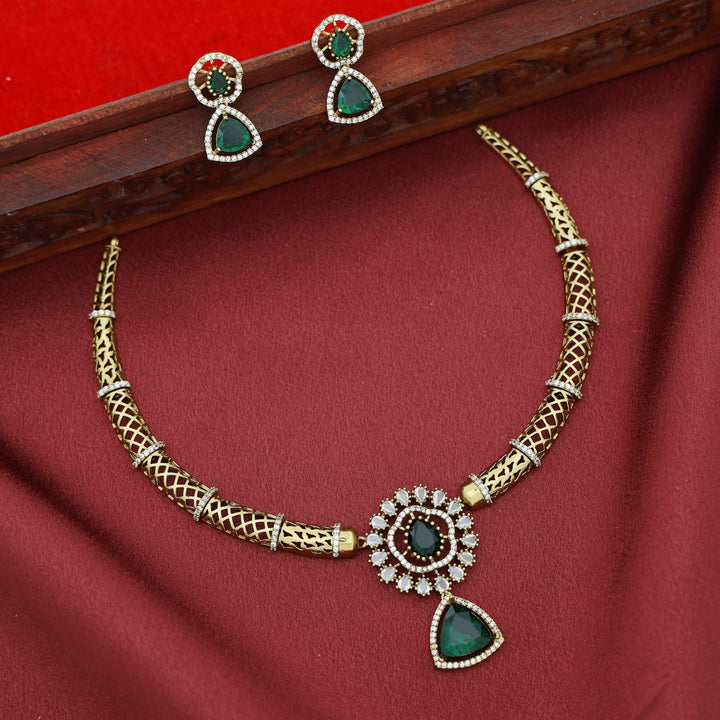 Tanaira AD Stone Stiff Wing Neckpiece With Earring