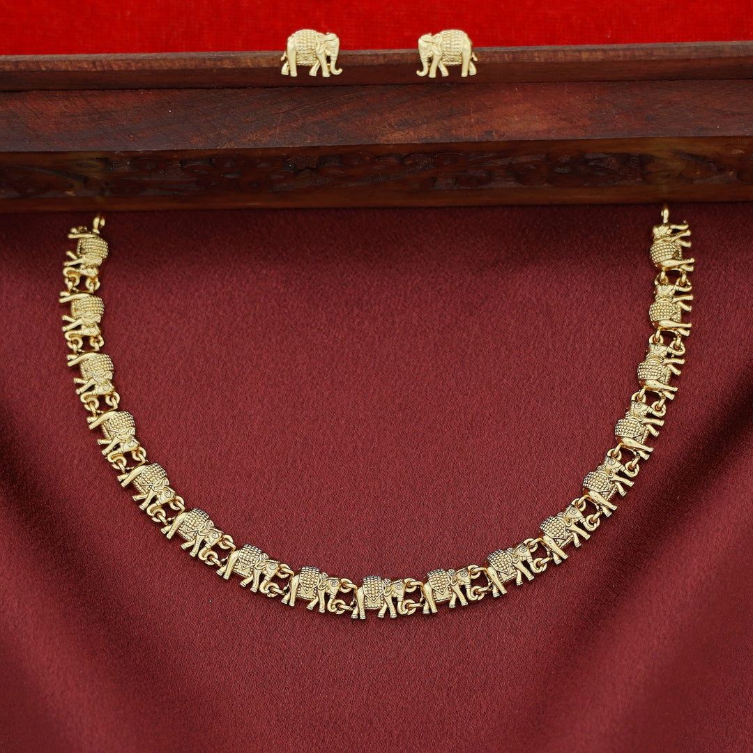 Akayda Mini Airavath Short Neckpiece With Earring