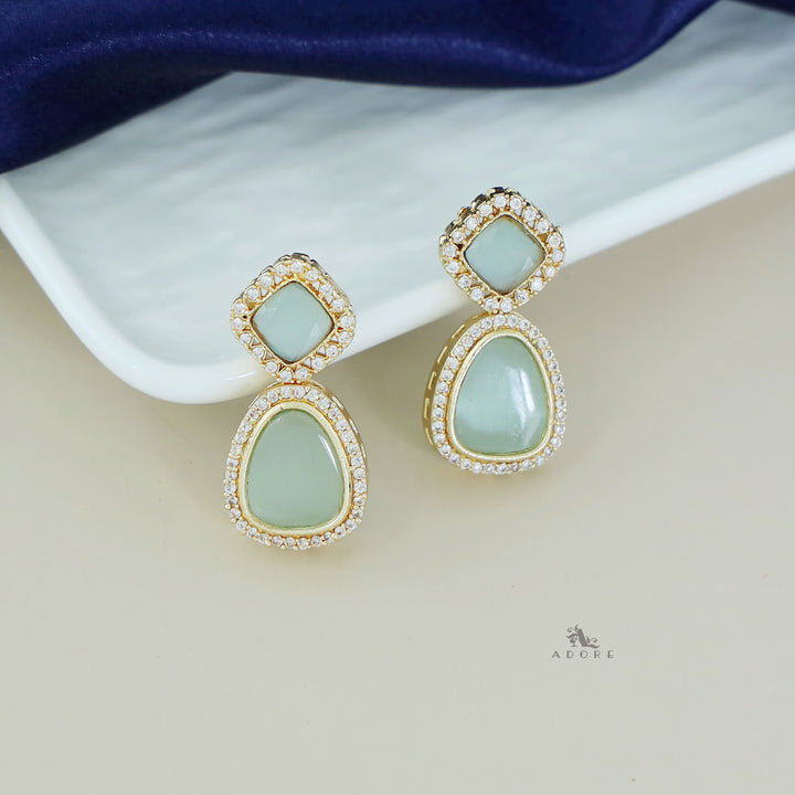 Golden Ednova Glossy Earring