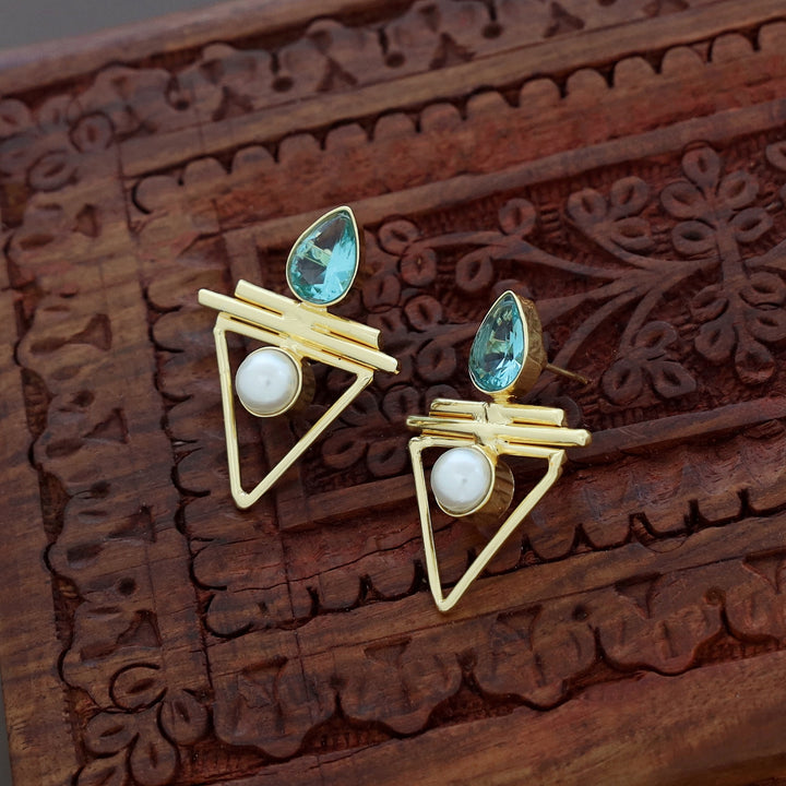 Safiya Golden Triangle Pearl Glossy Earring