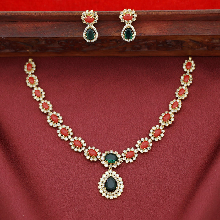 Drisana Floral Claw Glossy Short Neckpiece With Earring