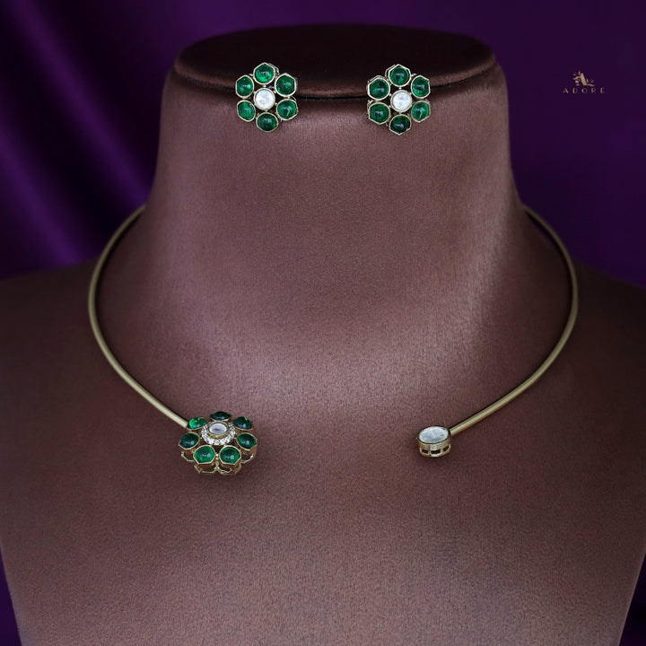 Dhanishta Flower Neck Cuff With Stud