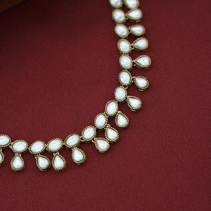 Kavya Oval Drop Short Neckpiece With Earring