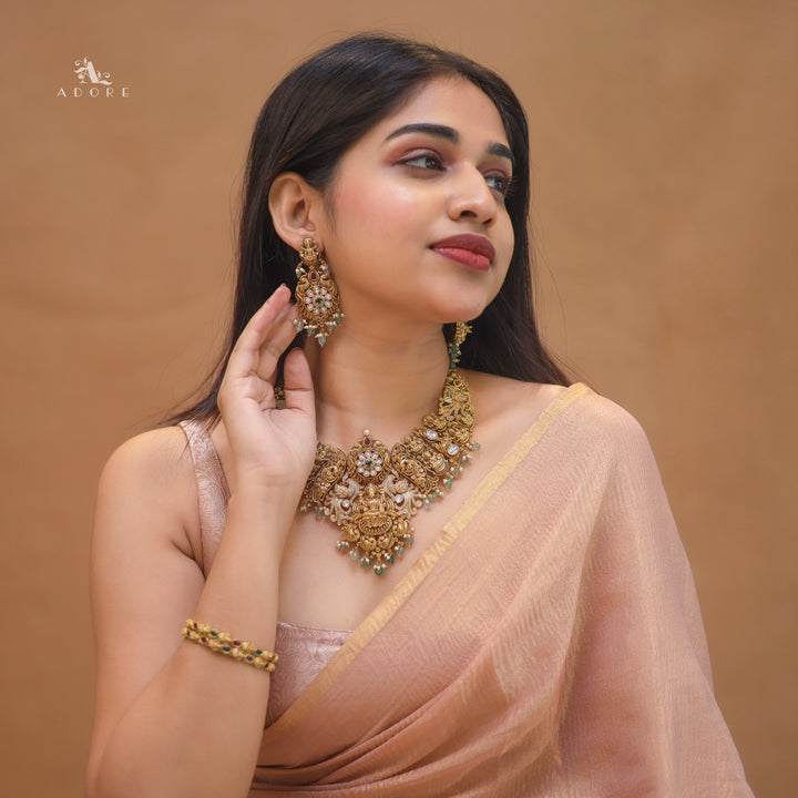 Premium Navishka Lakshmi Pendant Bridal Neckpiece With Earring