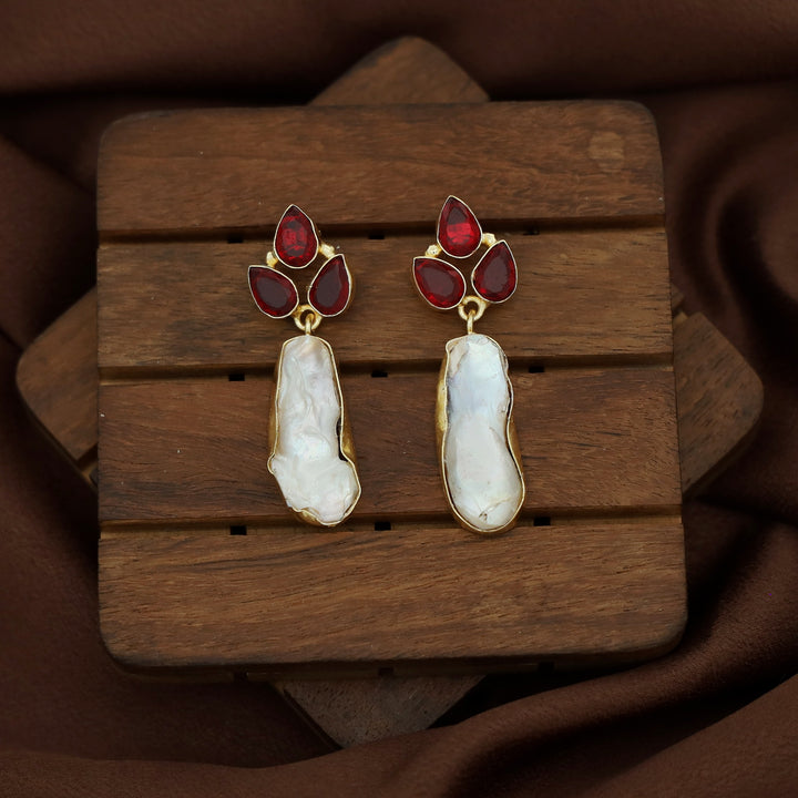 Kaniya Real Baroque Tri Glossy Earring