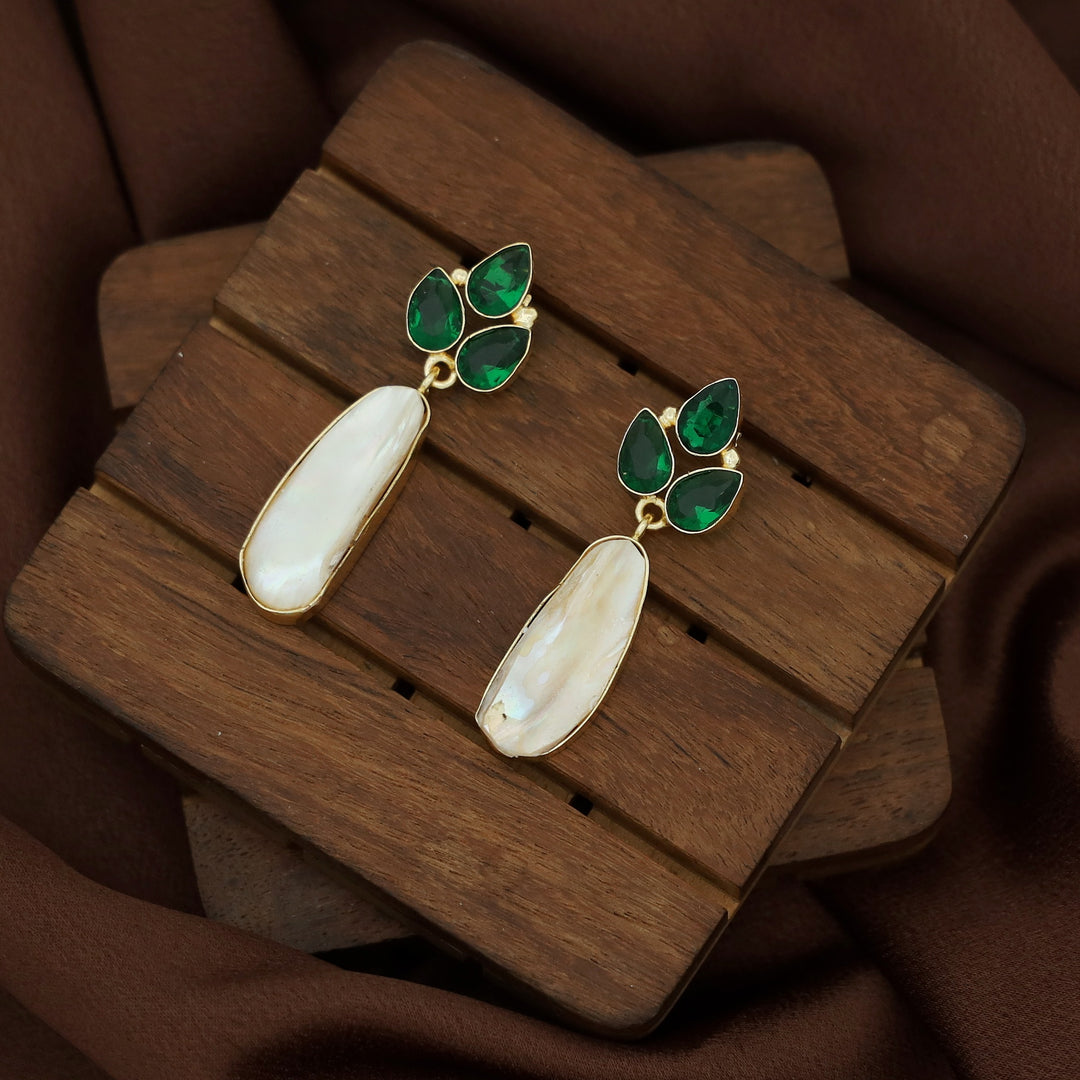 Kaniya Real Baroque Tri Glossy Earring