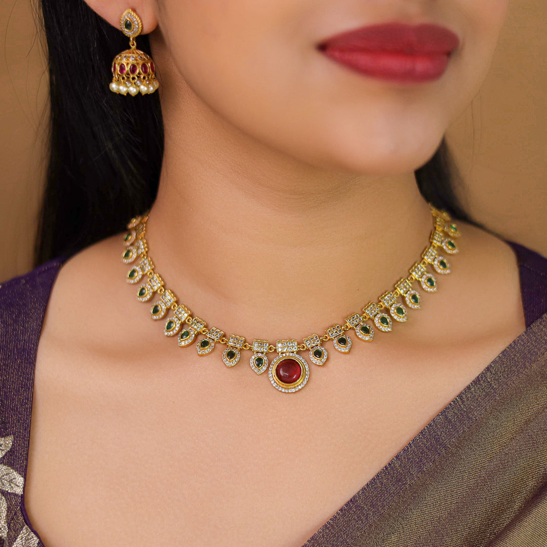 Premium Nasya Palakka Short Neckpiece With Earring