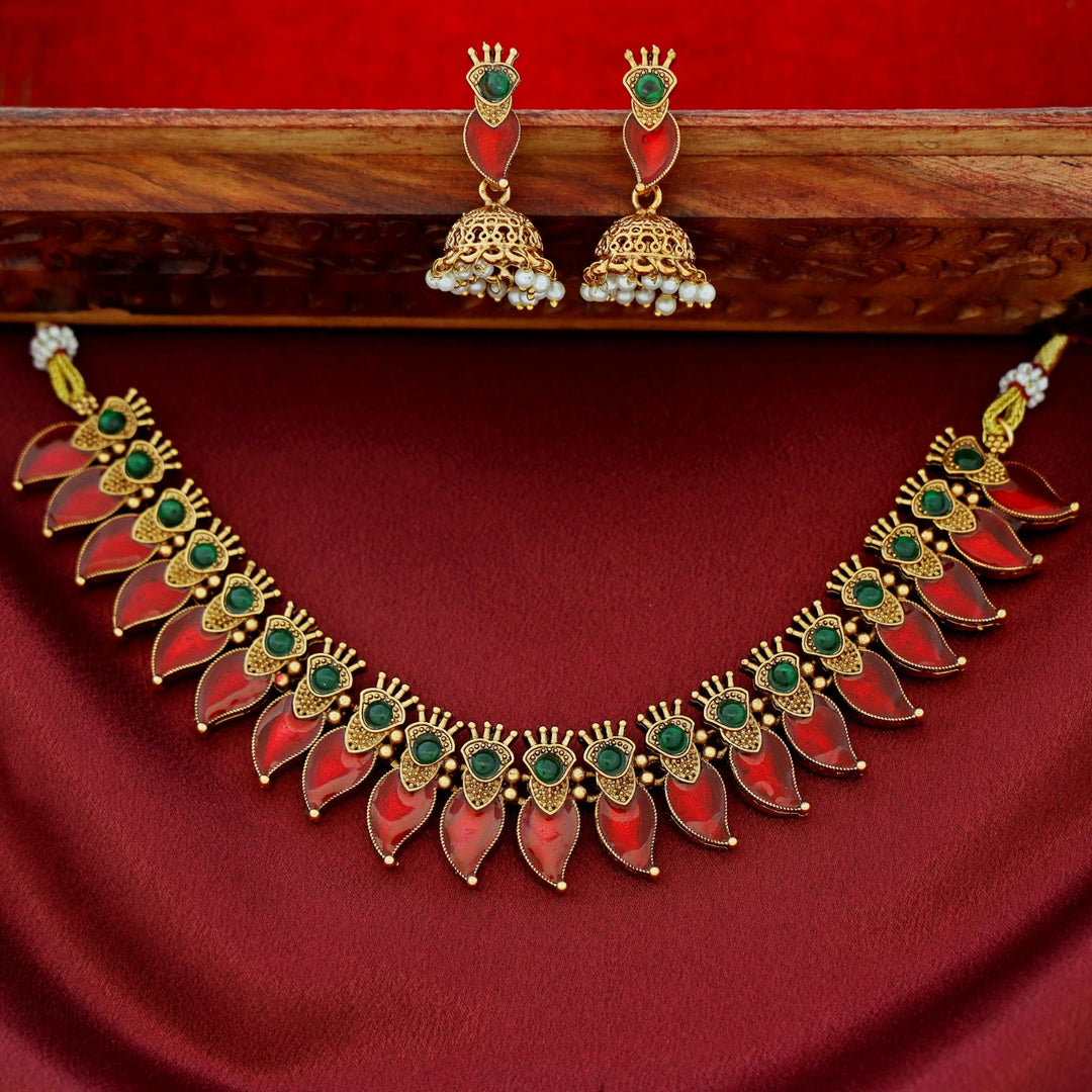 Bhuvana Palakka Mango Short Neckpiece With Earring