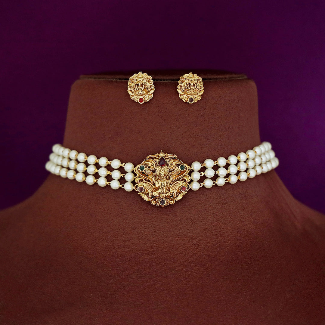 Abhinithi Devi 3 Layer Pearl Choker With Stud