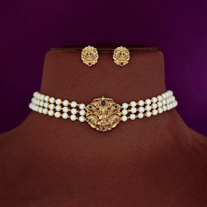 Abhinithi Devi 3 Layer Pearl Choker With Stud