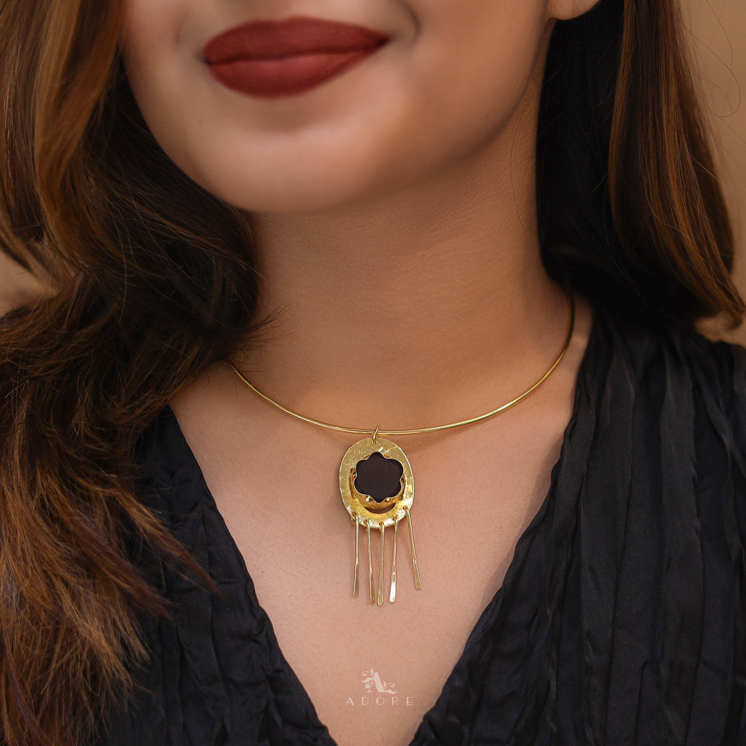 Zahara Golden Raw Stone Neck cuff