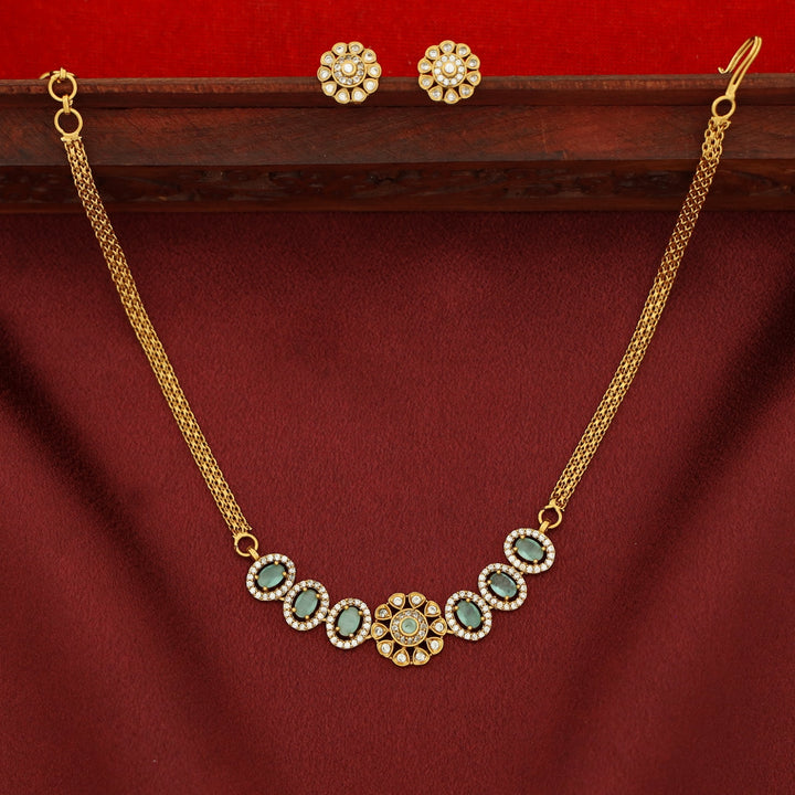 Ashisha Flower Glossy Oval AD Choker/ Short Neckpiece with Earring