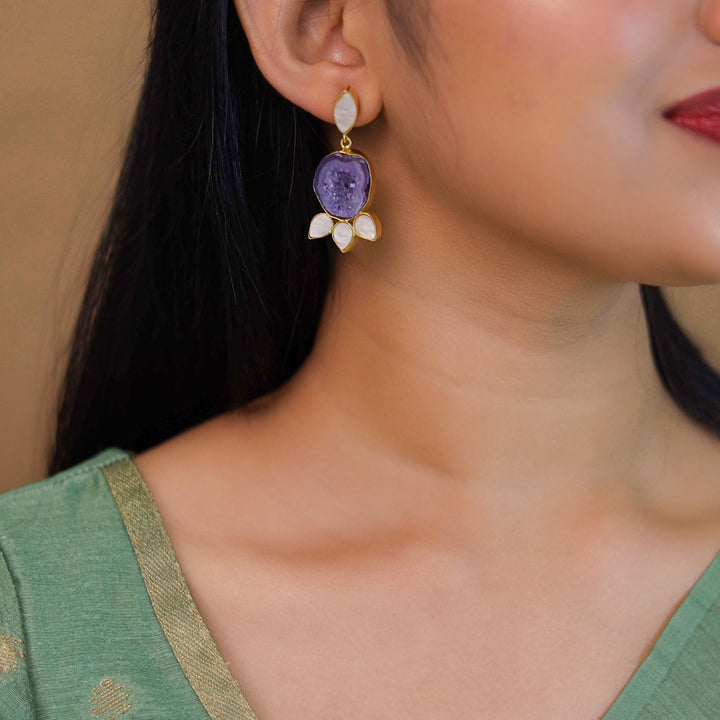 Irine Golden MOP Agate Earring