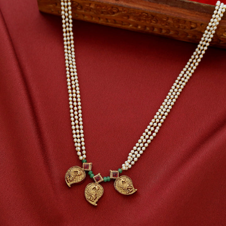 Brishti Devi Mayura Kemp Stone 3 Layer Pearl Neckpiece