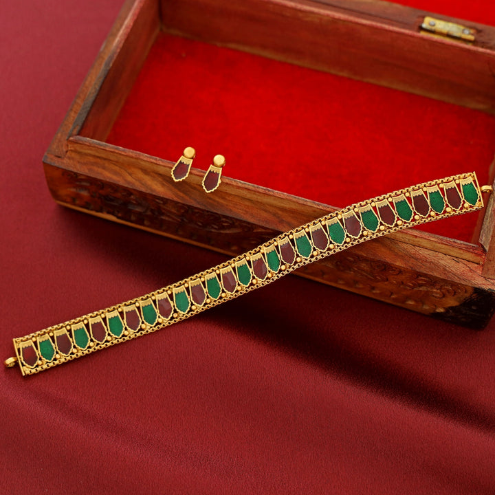 Ishanya Golden Ball Palakka Choker With Stud