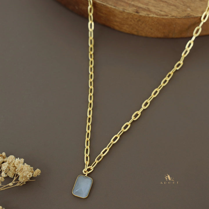 Golden Chain Glossy Rectangle Neckpiece