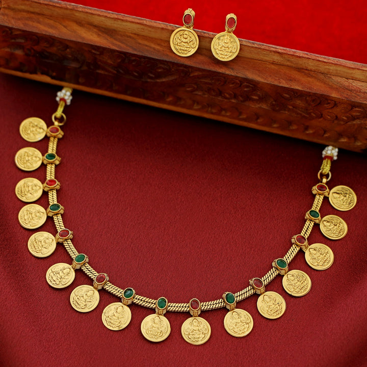 Samvitha Devi Kashi Neckpiece with Earring