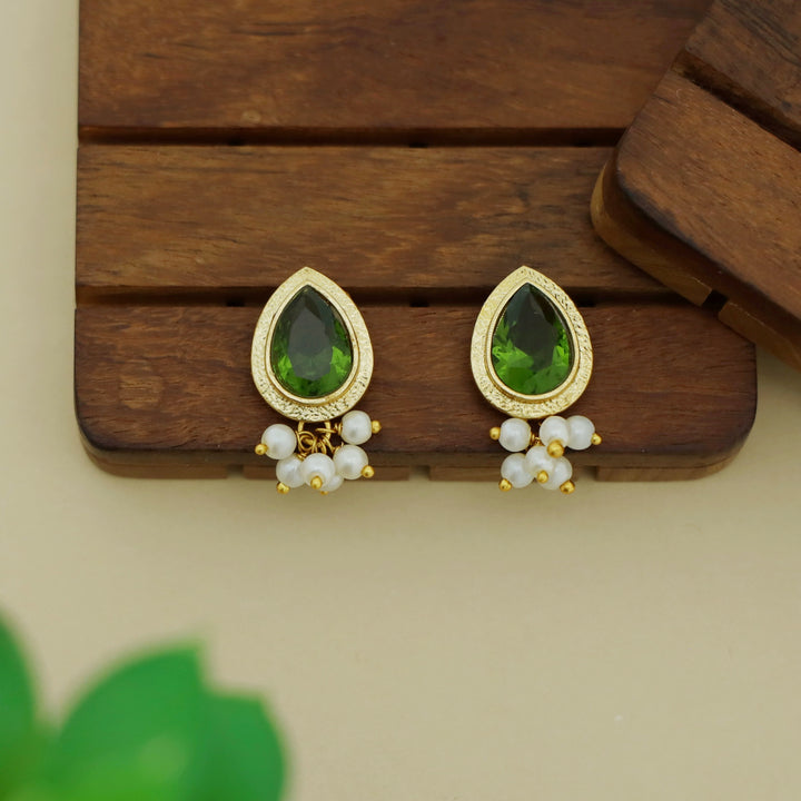 Giada Textured Drop Glossy Stone Pearl Earring