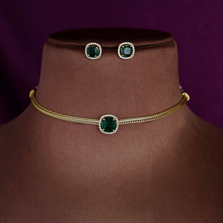 Laasya Choker With Stud