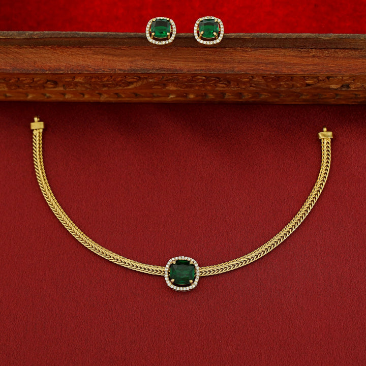 Laasya Choker With Stud
