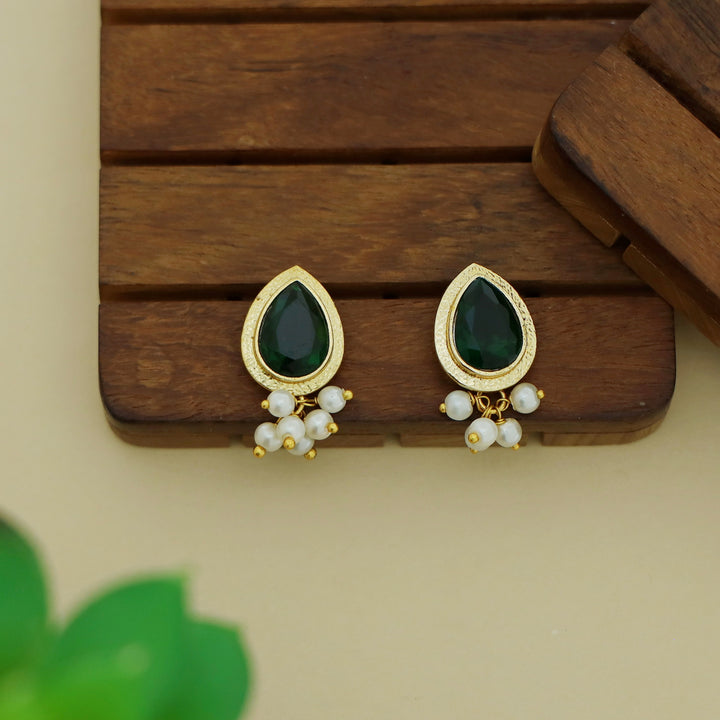 Giada Textured Drop Glossy Stone Pearl Earring