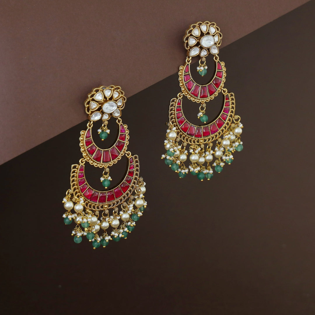 Vainavi Dual Half Moon Jadau Kundan Earring